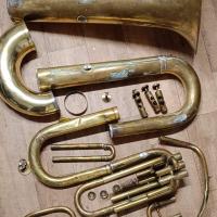 15 basse éclatée avant lustrage